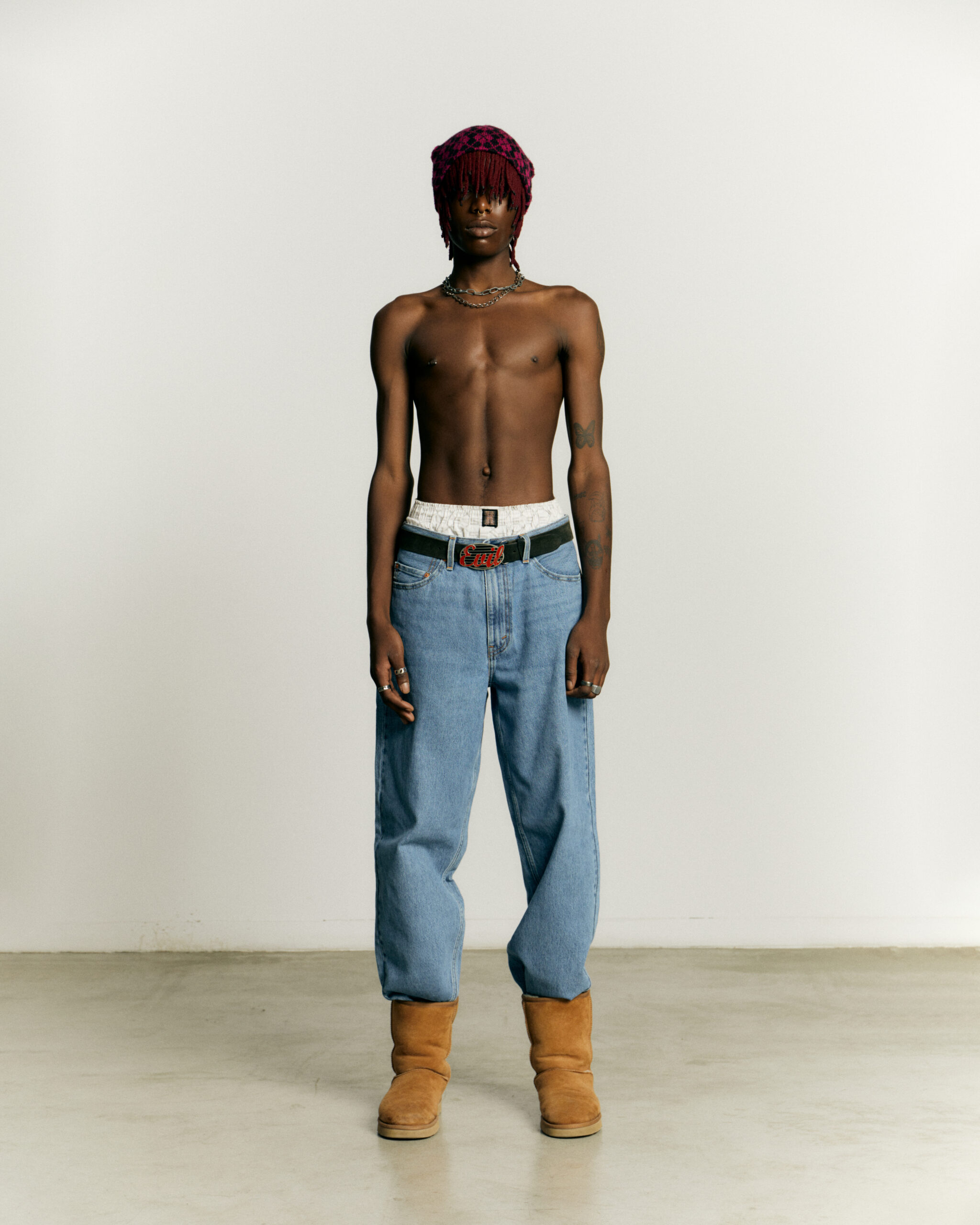 ICON MAGAZINE BY DANIEL GARZEE IN MADRID | Zerek Studio