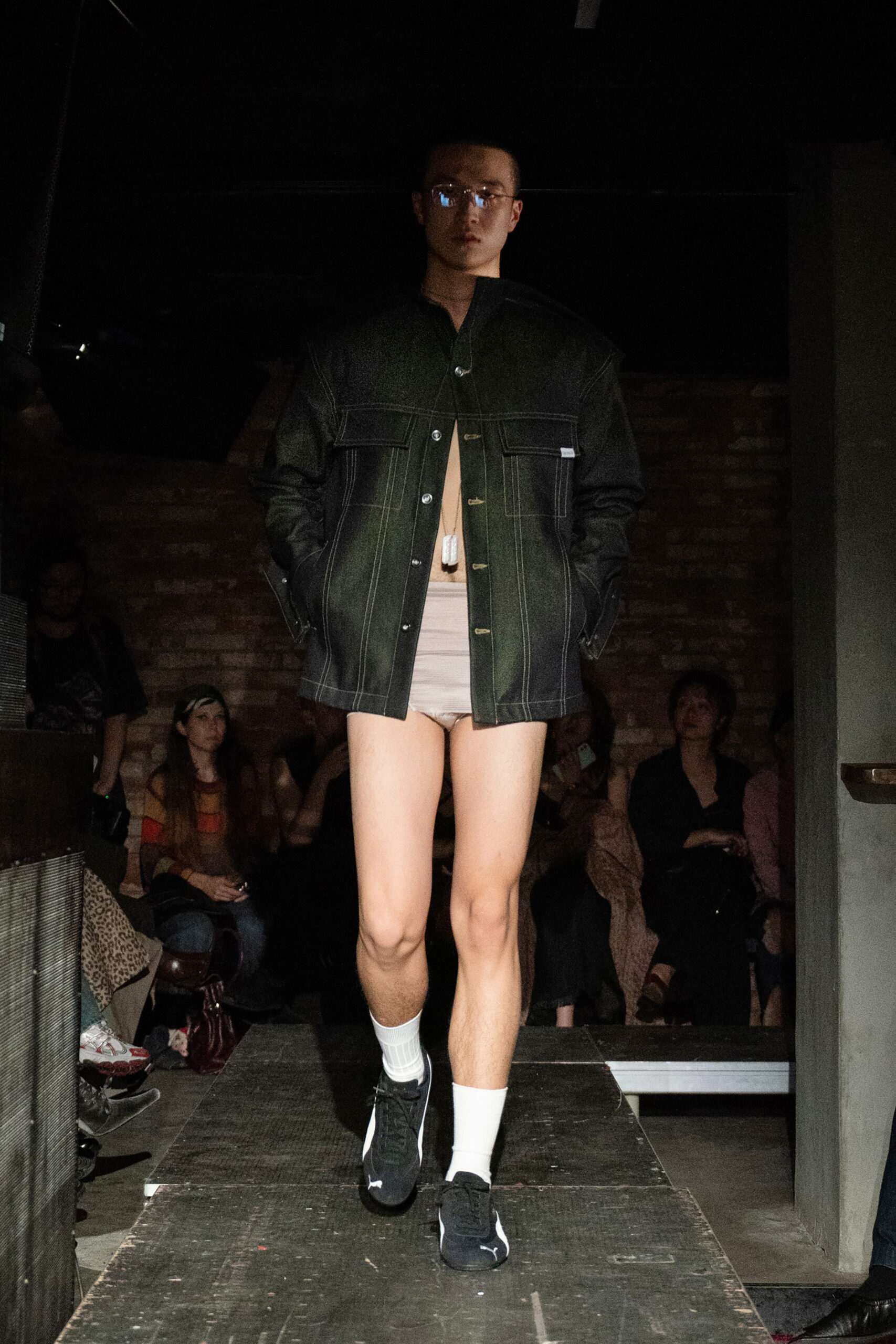 XIMONLEE SS25 RUNWAY IN SHANGHAI | Zerek Studio