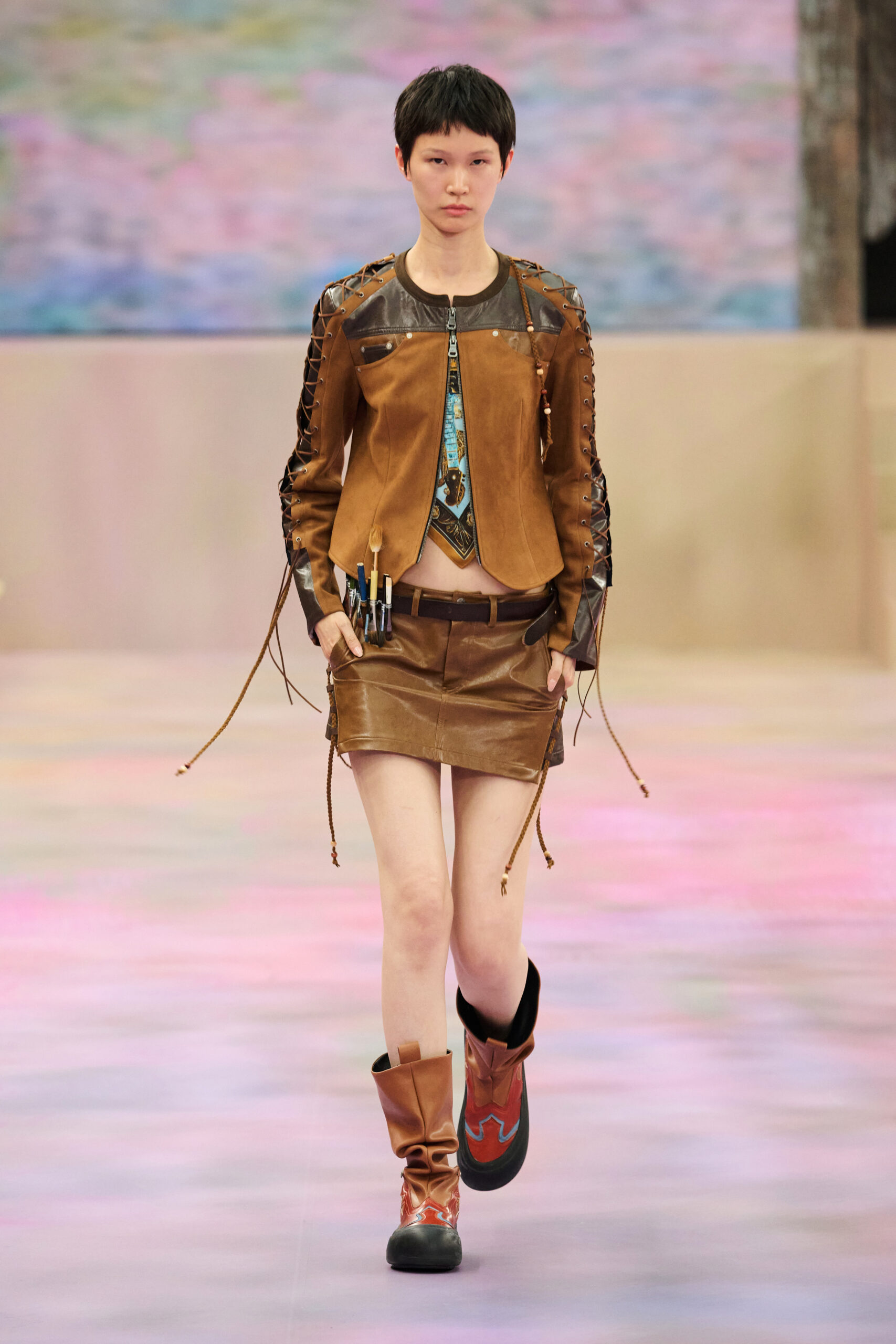 ANDERSSON BELL SS25 RUNWAY IN SHANGHAI | Zerek Studio