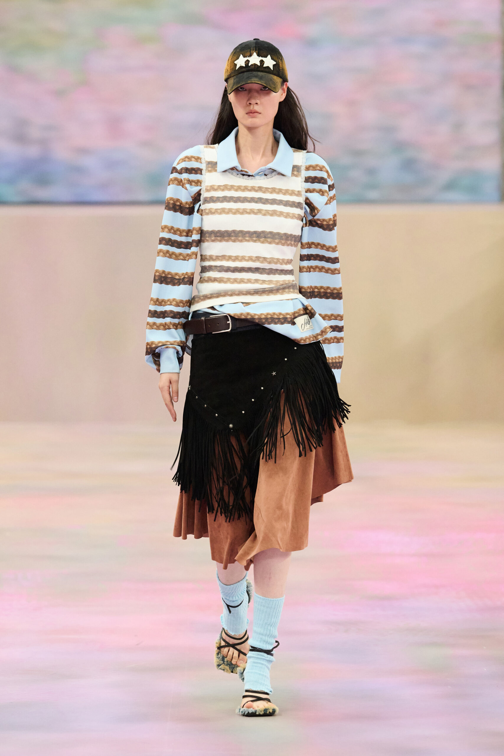 ANDERSSON BELL SS25 RUNWAY IN SHANGHAI | Zerek Studio