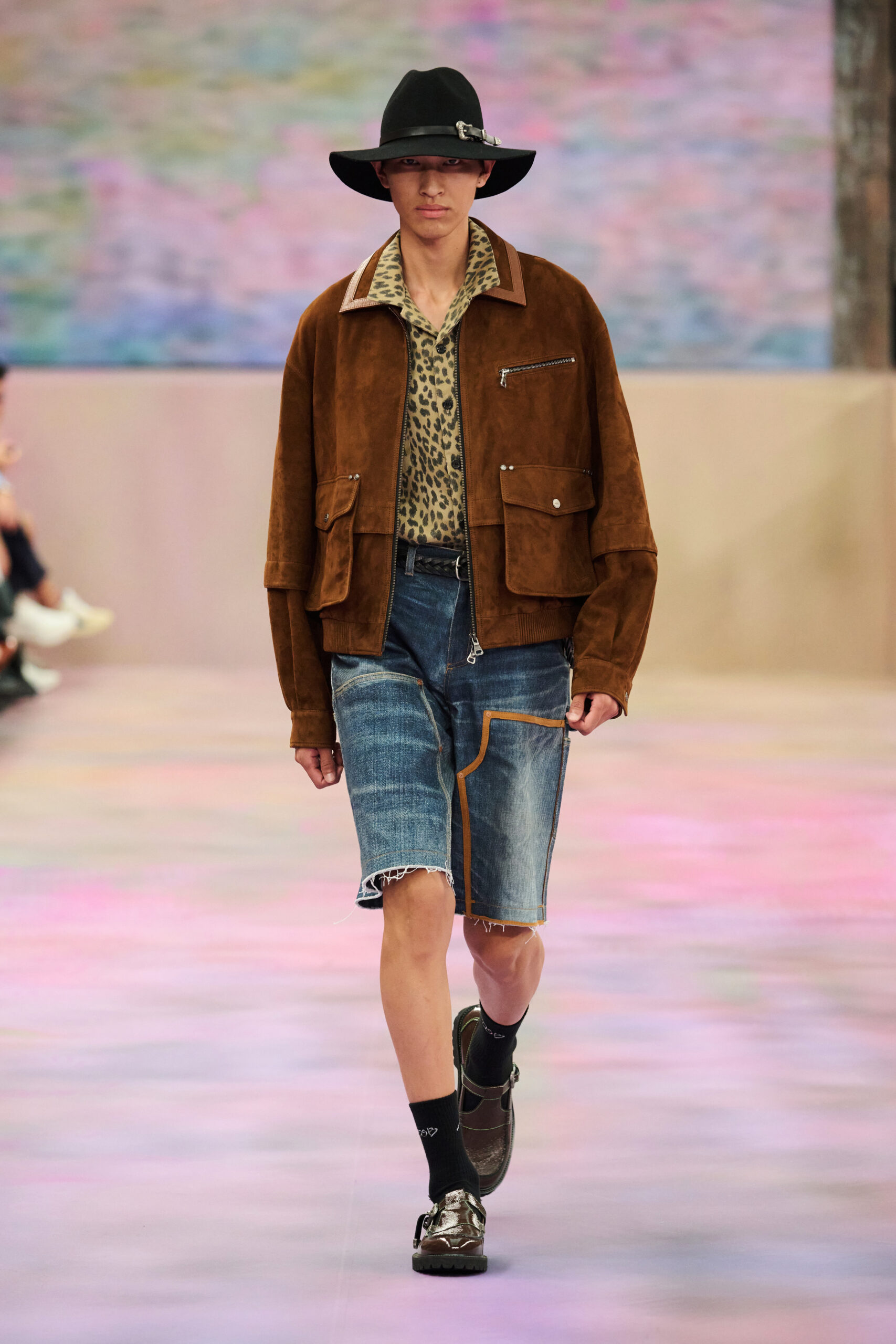 ANDERSSON BELL SS25 RUNWAY IN SHANGHAI | Zerek Studio