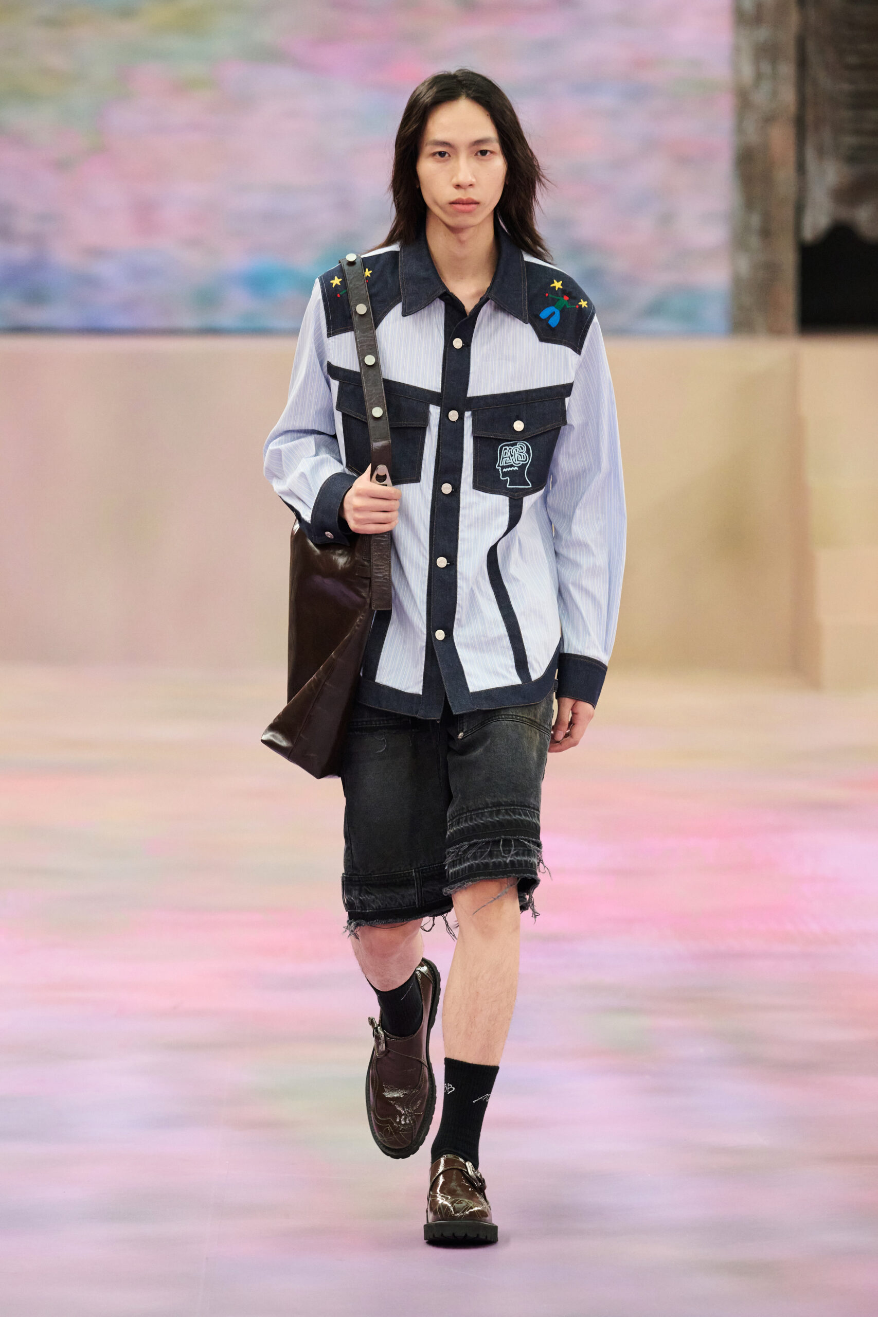 ANDERSSON BELL SS25 RUNWAY IN SHANGHAI | Zerek Studio