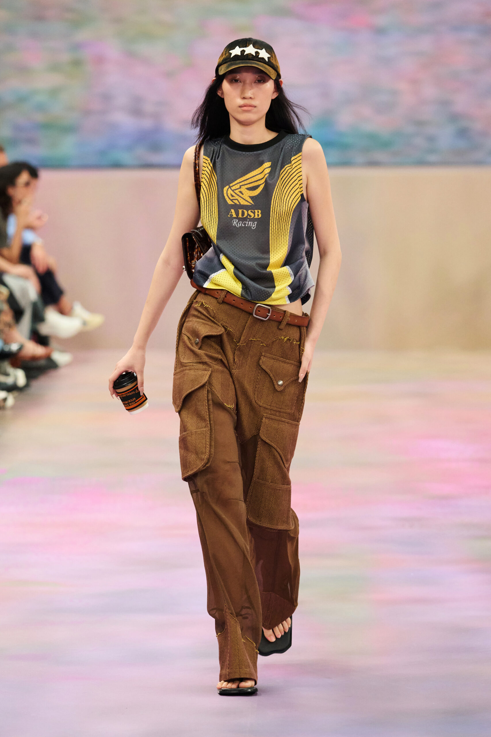 ANDERSSON BELL SS25 RUNWAY IN SHANGHAI | Zerek Studio