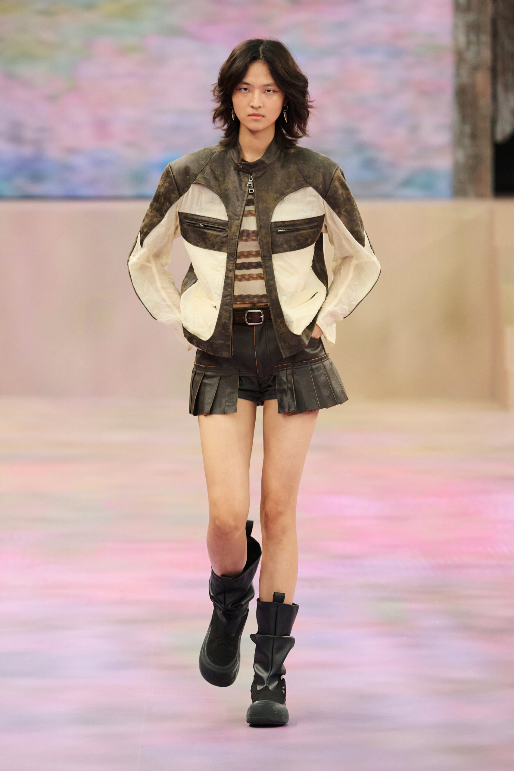 ANDERSSON BELL SS25 RUNWAY IN SHANGHAI | Zerek Studio