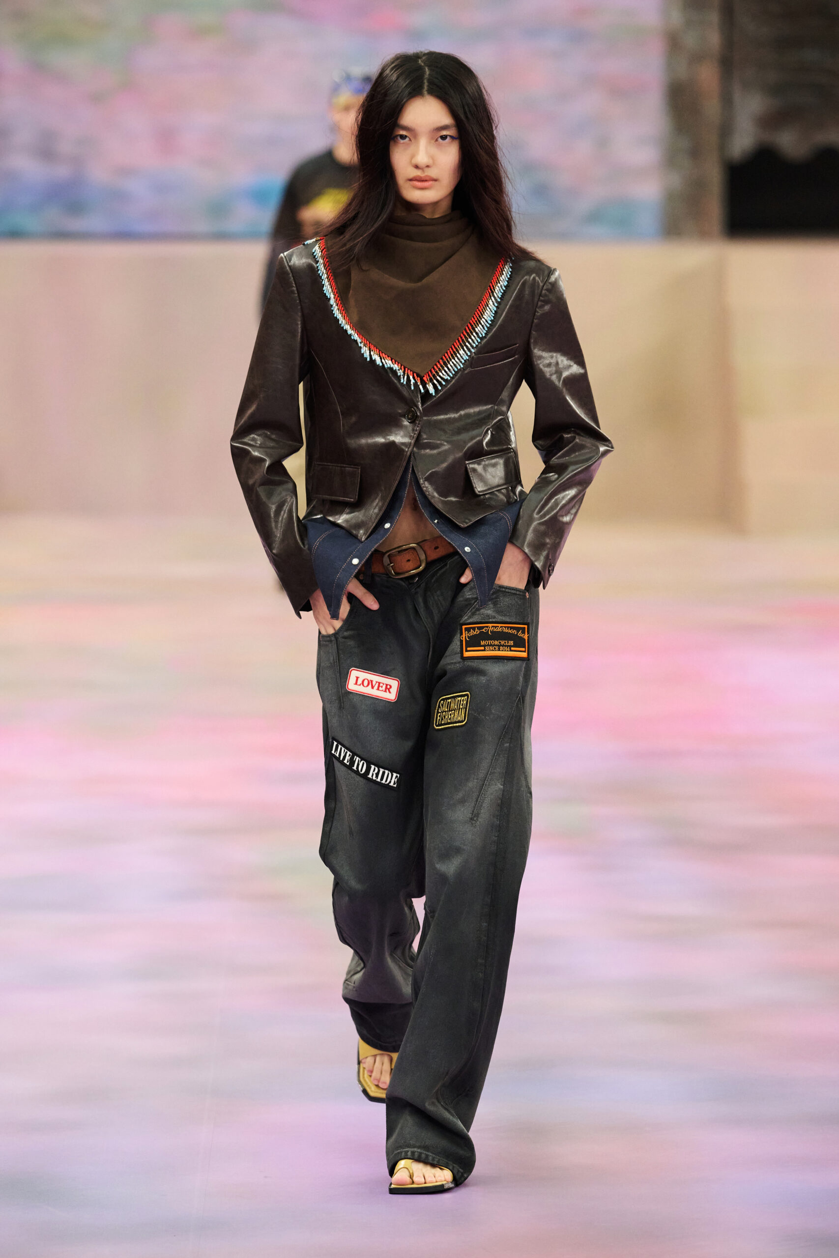 ANDERSSON BELL SS25 RUNWAY IN SHANGHAI | Zerek Studio