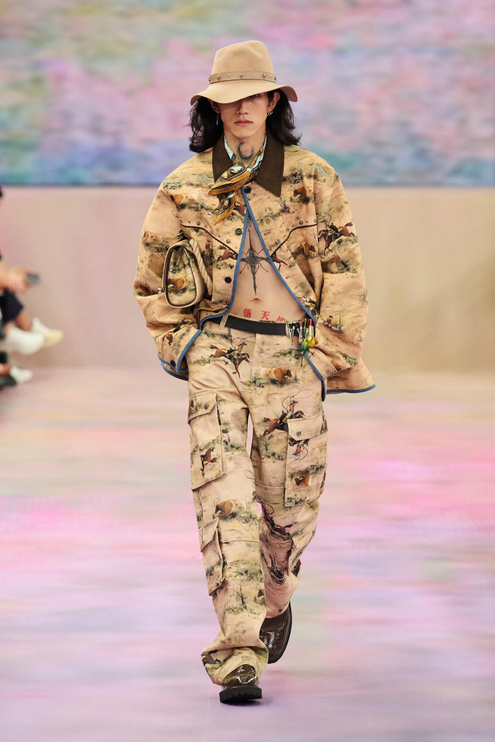 ANDERSSON BELL SS25 RUNWAY IN SHANGHAI | Zerek Studio