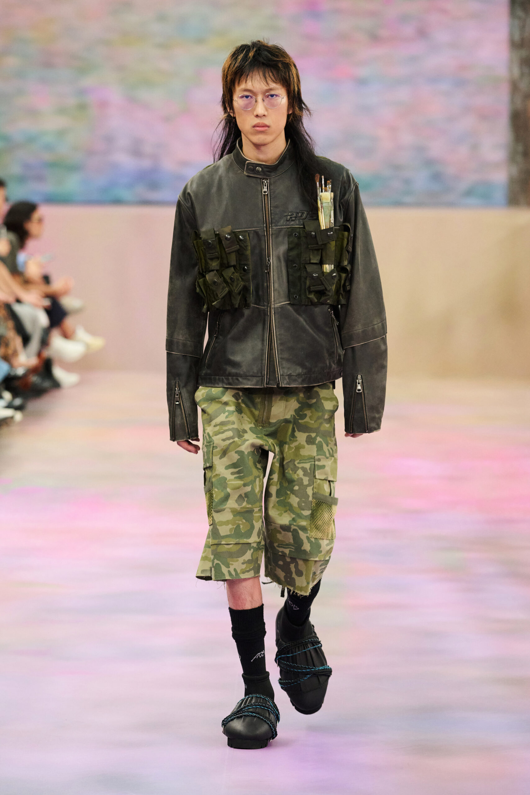 ANDERSSON BELL SS25 RUNWAY IN SHANGHAI | Zerek Studio