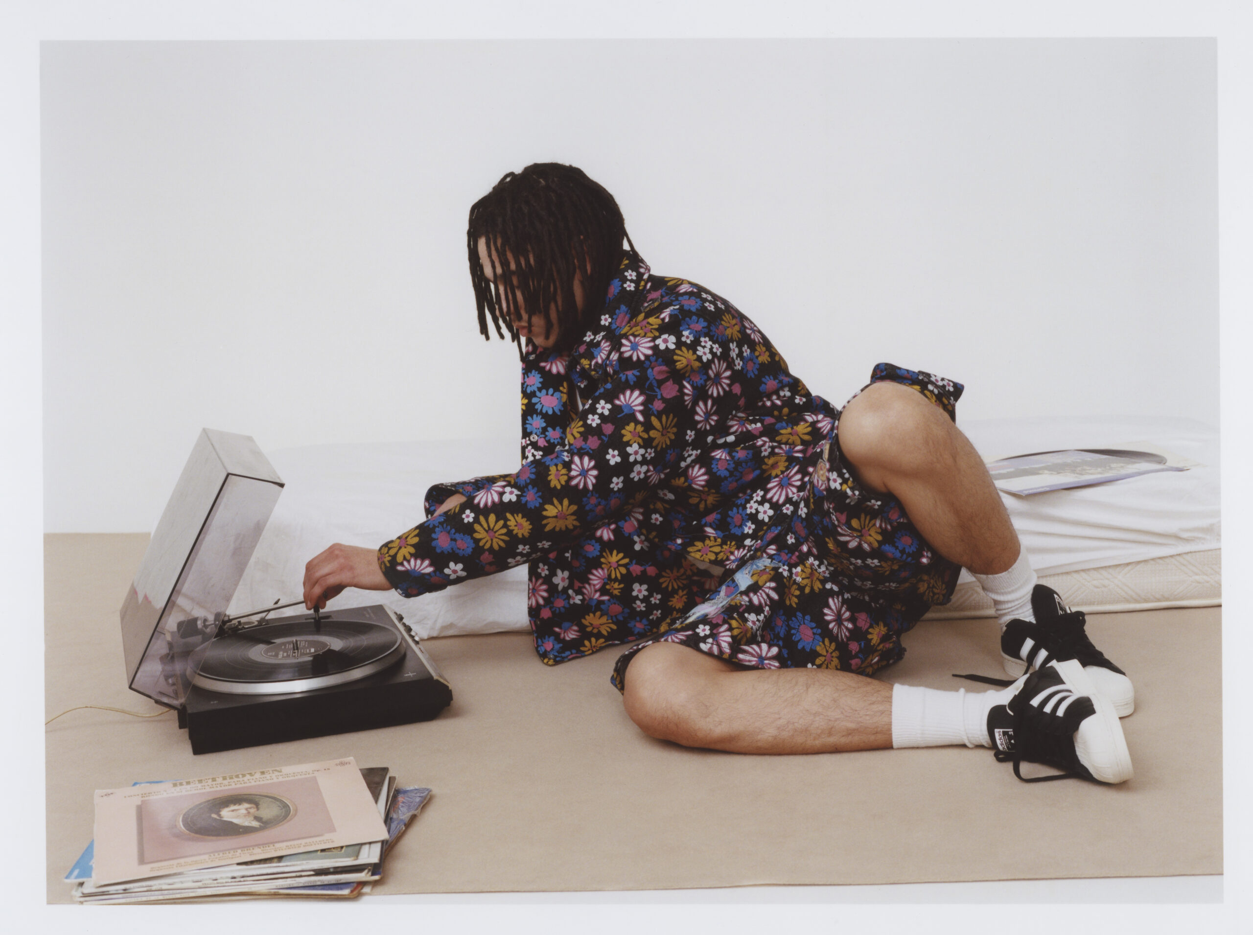 SIVASDESCALZO “LOVE WHAT MATTRES” | Zerek Studio