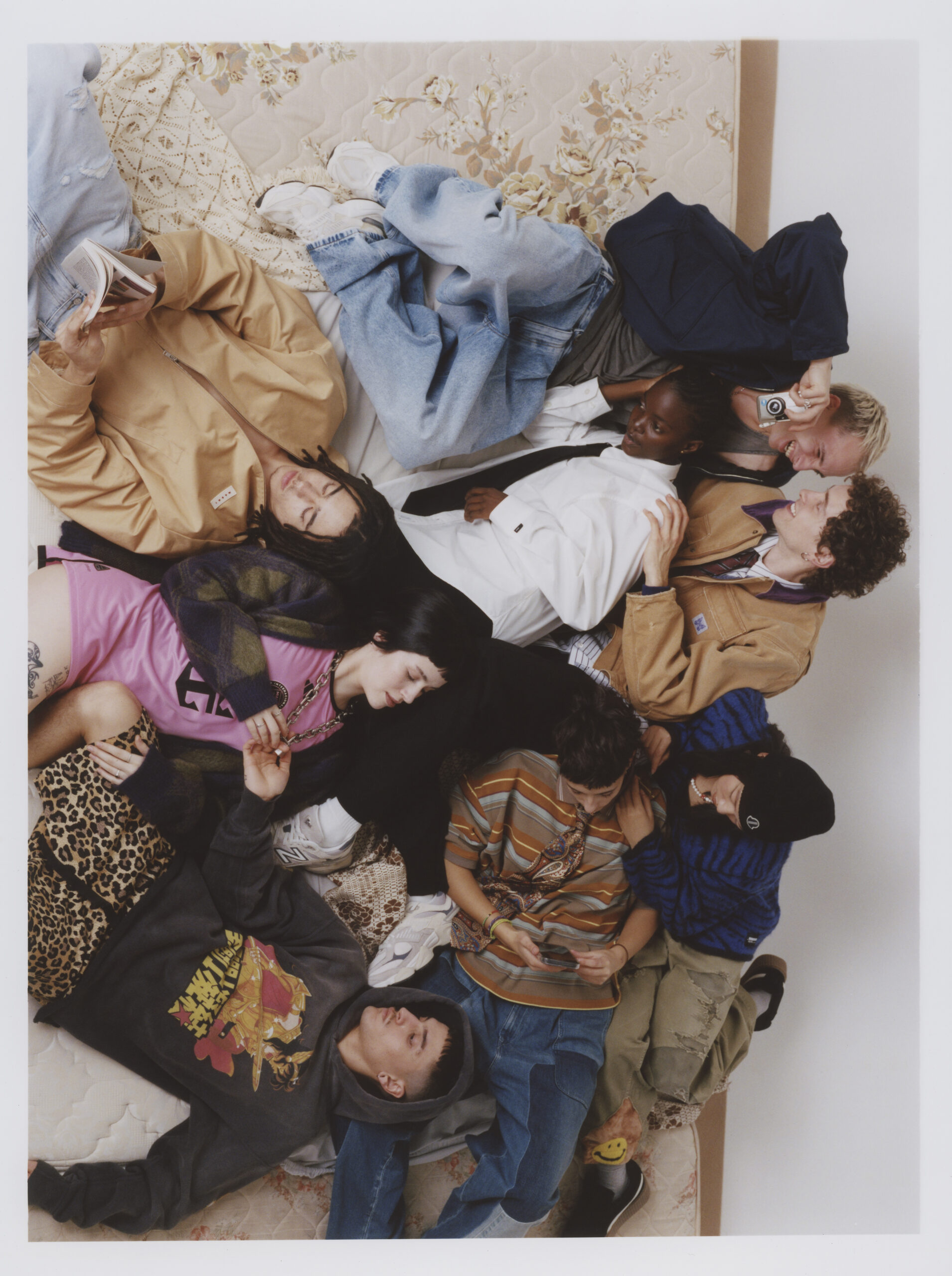 SIVASDESCALZO “LOVE WHAT MATTRES” | Zerek Studio