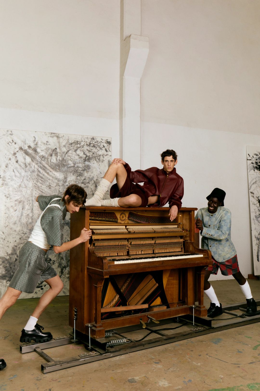 LOUIS VUITTON MEN’S SS24 ON METAL MAGAZINE | Zerek Studio