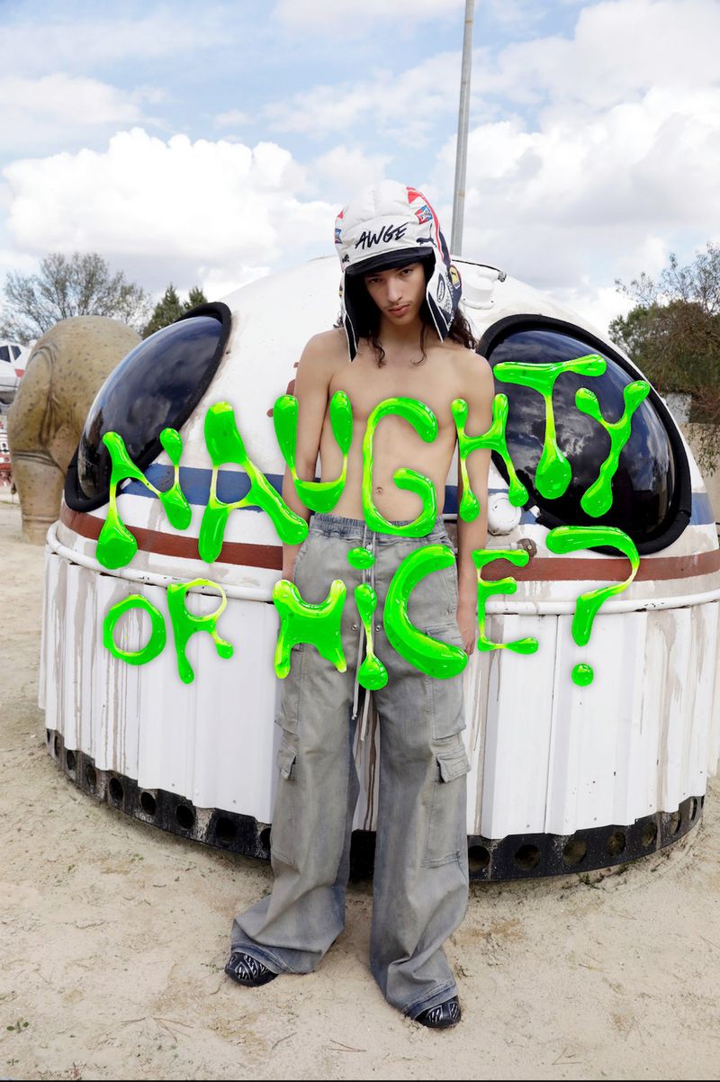 SIVASDESCALZO HOLIDAY CAMPAIGN | Zerek Studio