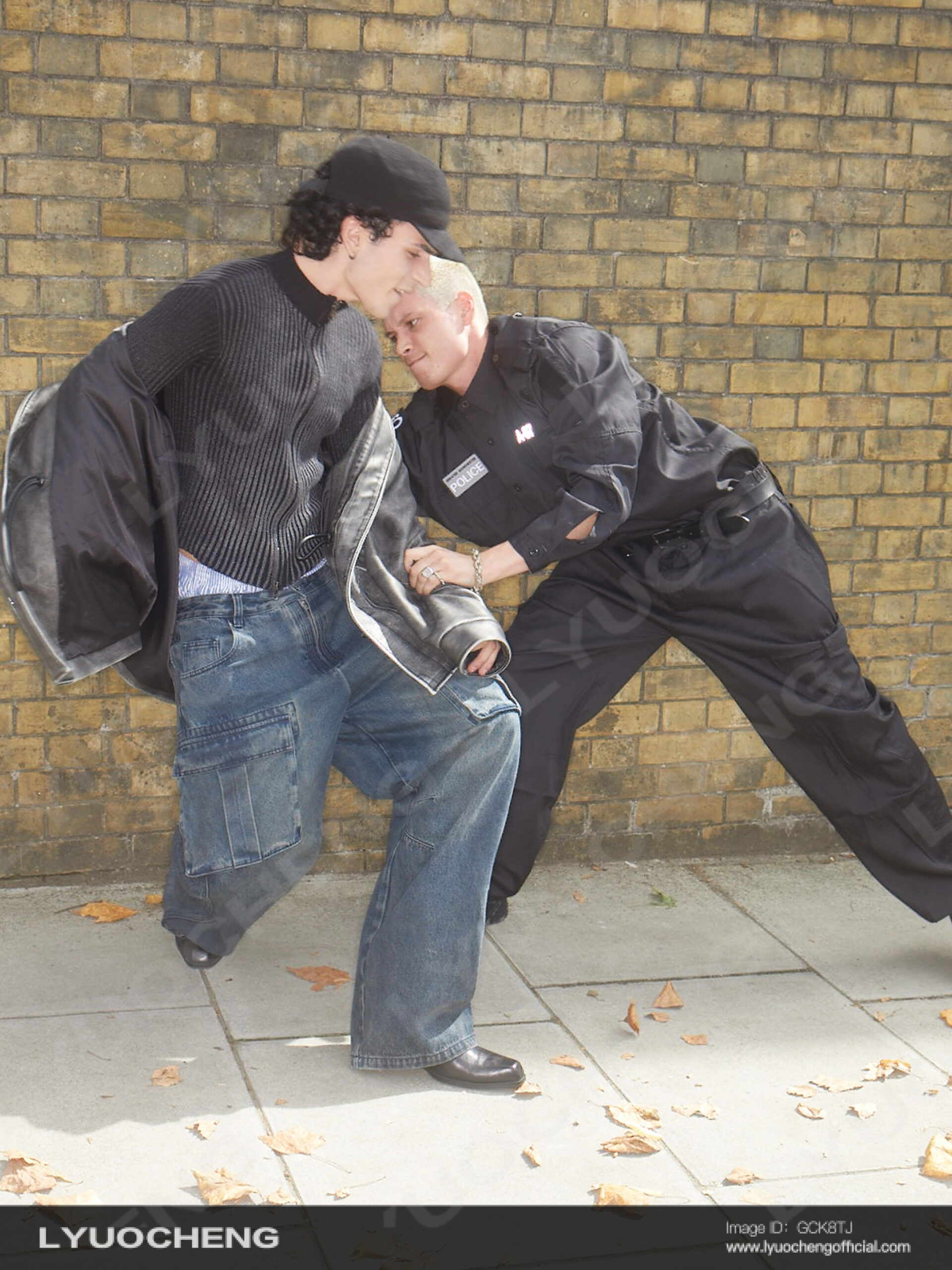 LYUOCHENG SS23 | Zerek Studio