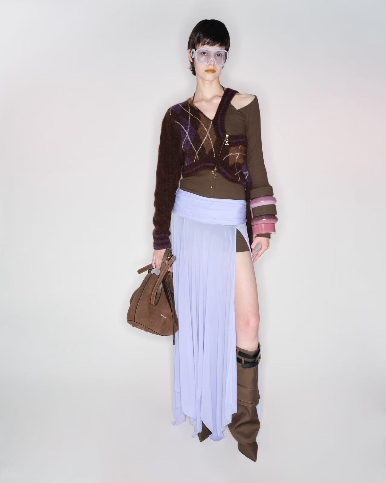 DAPHNE.LAB & MARRKNULL 25FW/26SS RUNWAY IN SHANGHAI | Zerek Studio